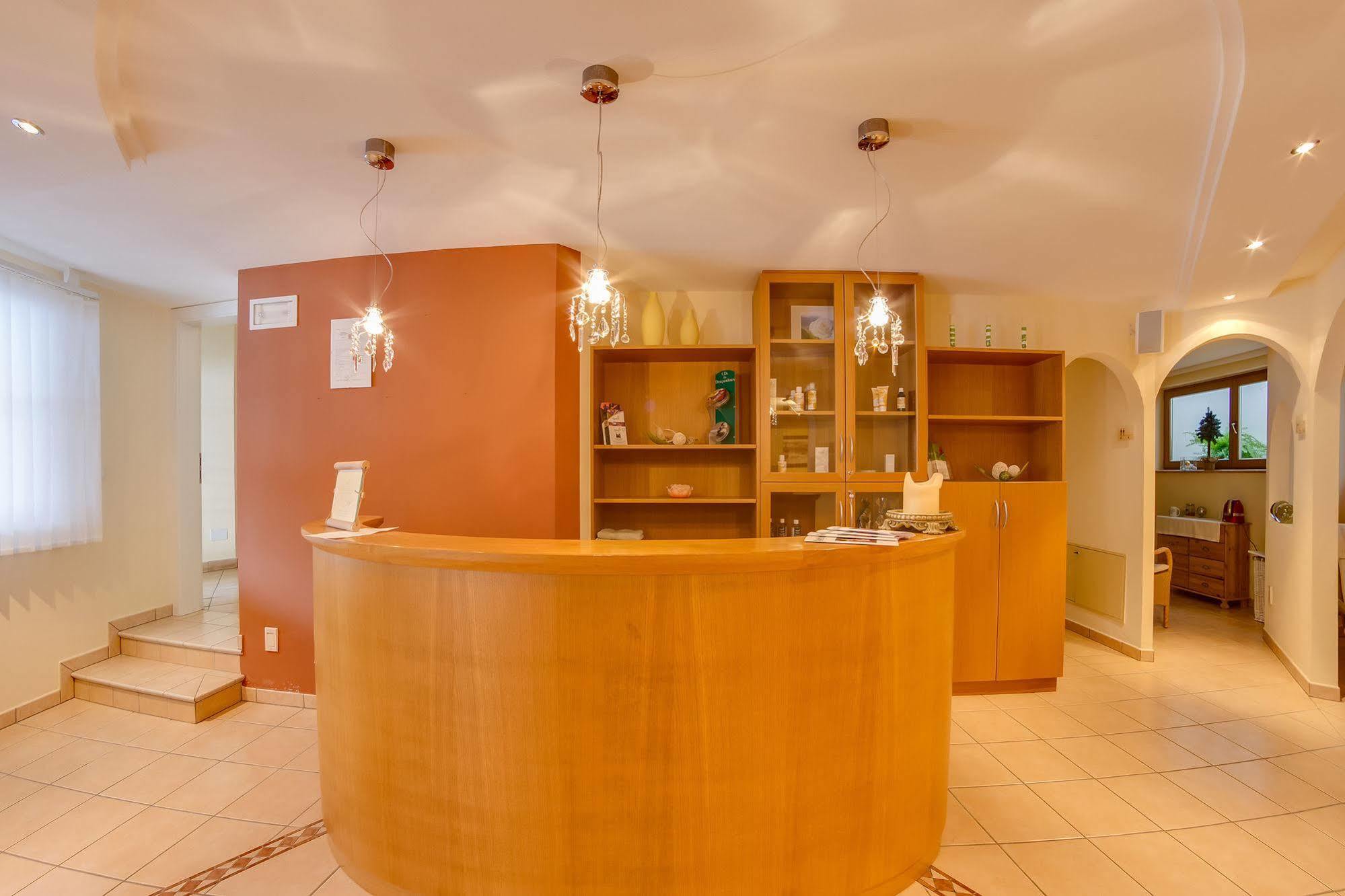 Hotel Berger Superior Riva di Tures Exterior photo