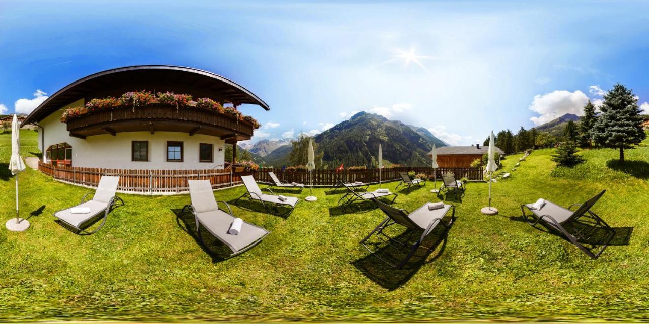 Hotel Berger Superior Riva di Tures Exterior photo
